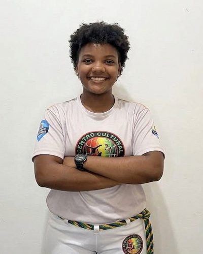  Caren Santiago (Mestiça)